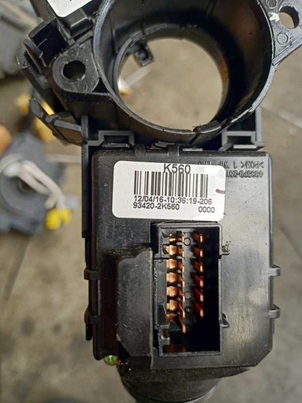 COMMODO HYUNDAI / KIA iX20/ VENGA - Vue 4